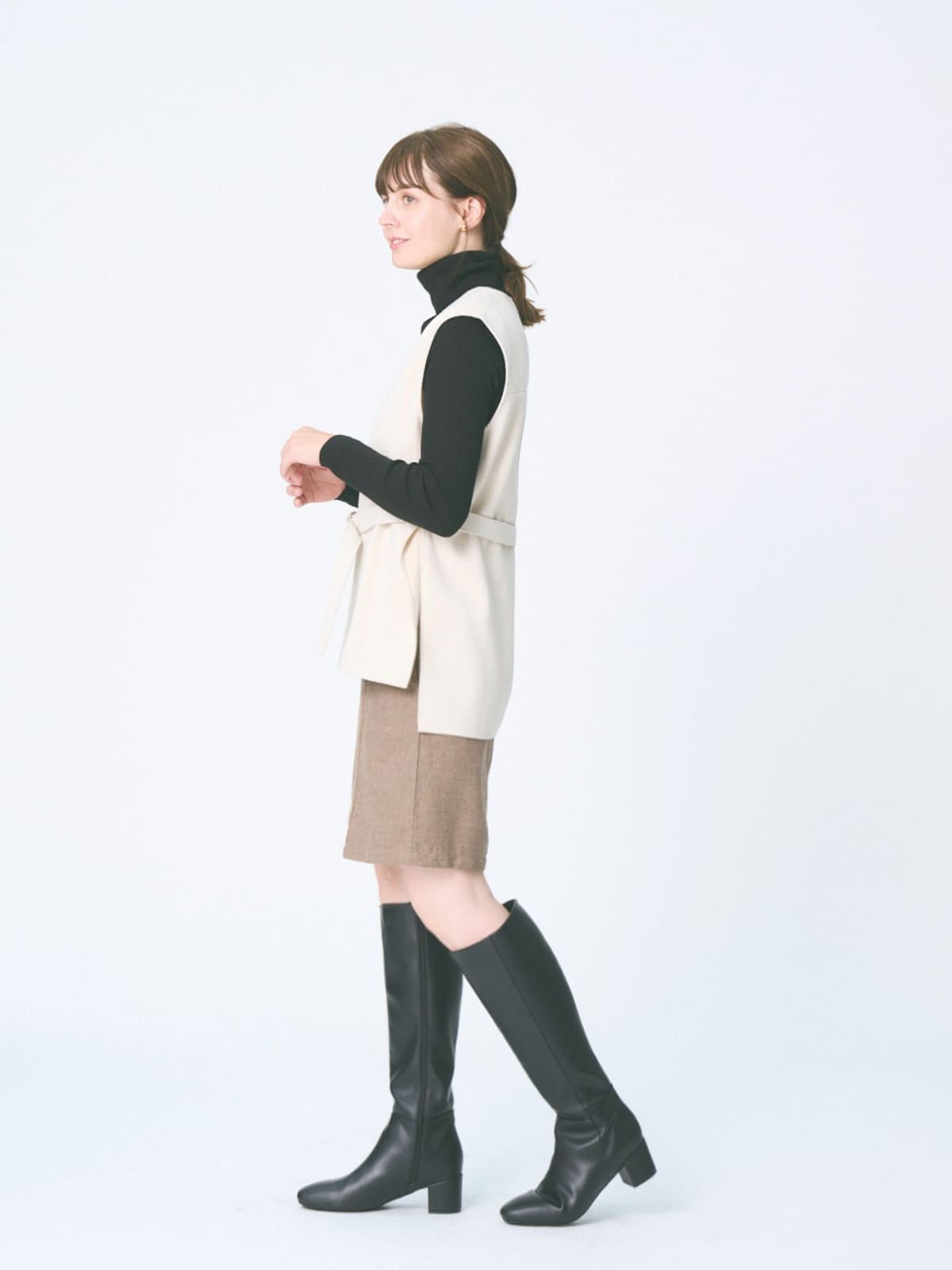 モデル: 160cm 着用サイズ: F