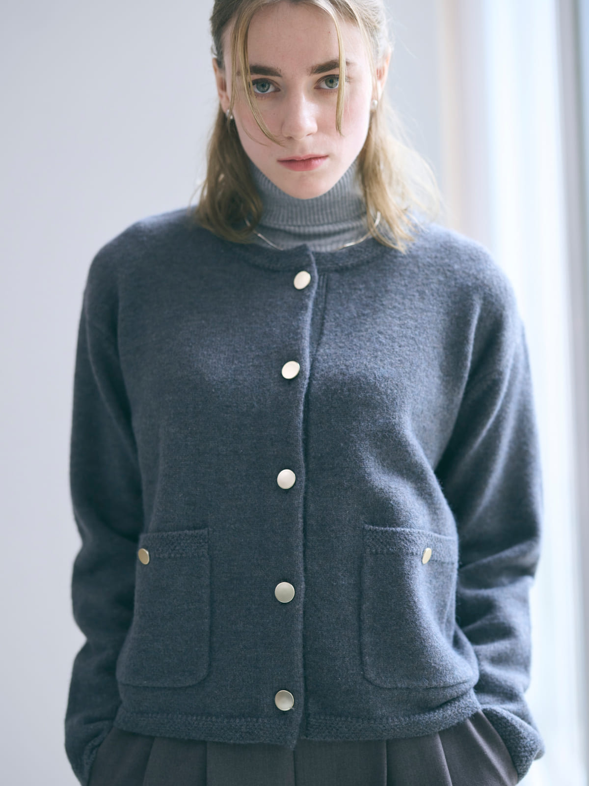 モデル: 169cm 着用サイズ: F