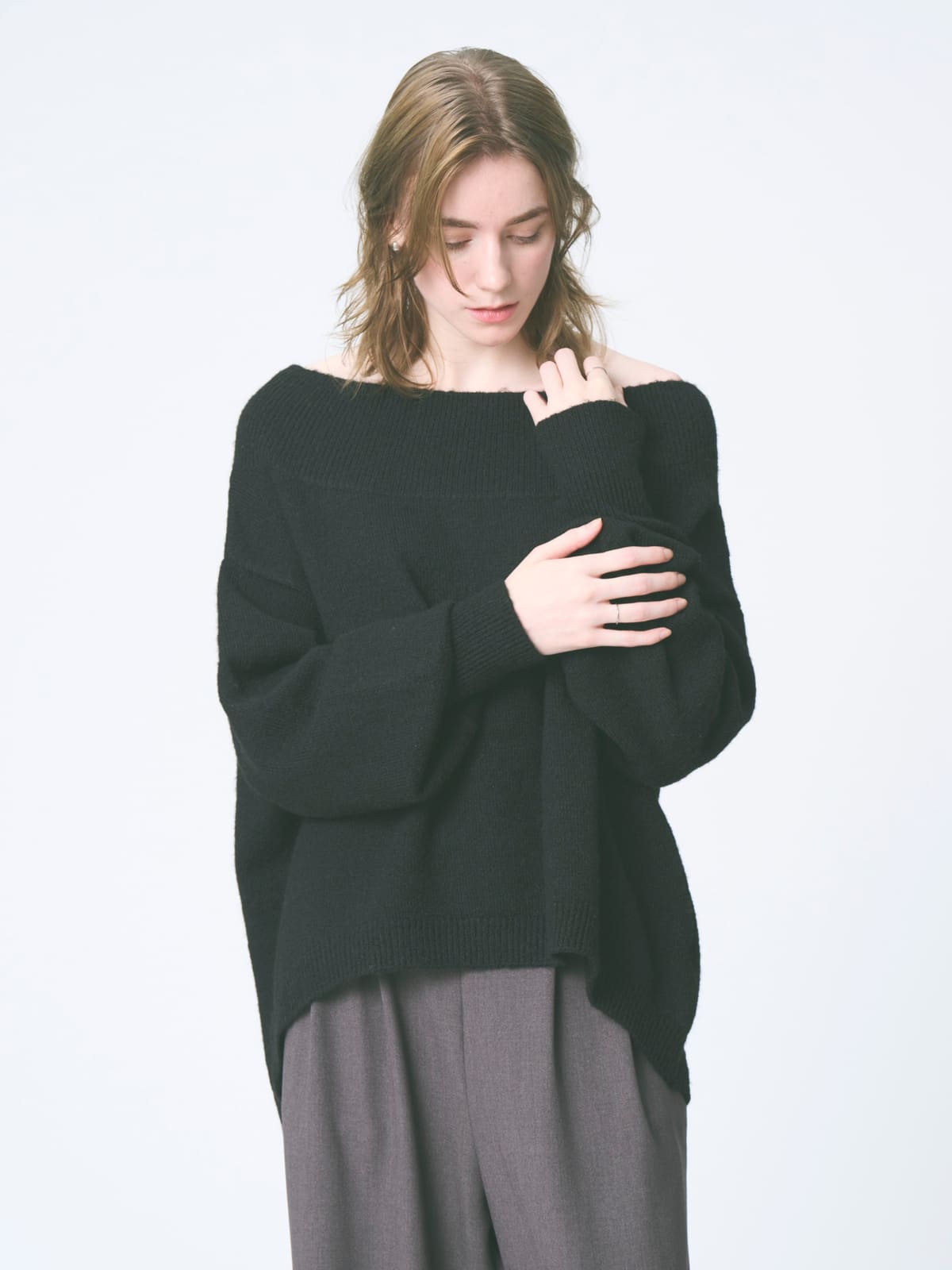 モデル: 169cm 着用サイズ: F