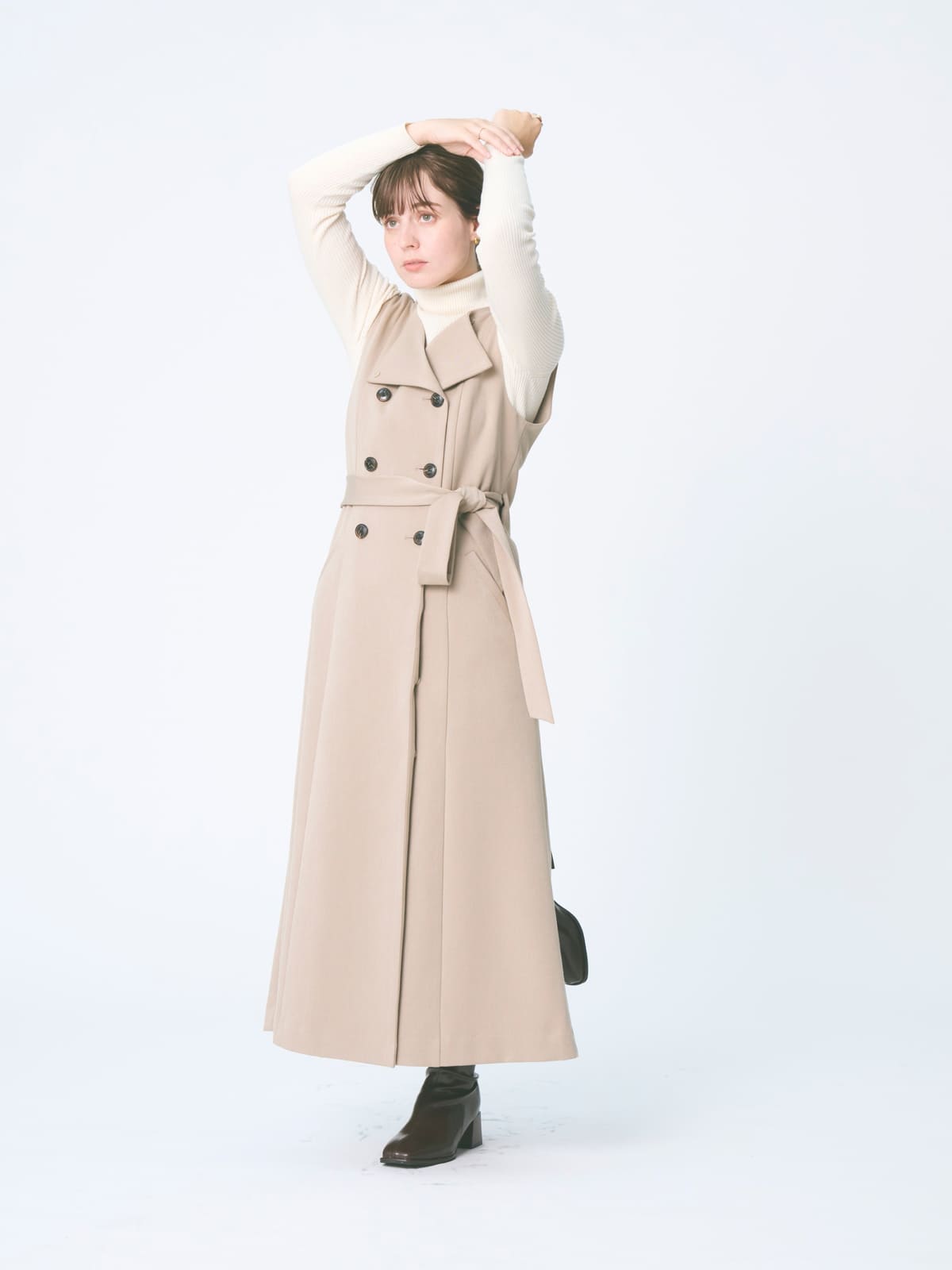 モデル: 160cm 着用サイズ: F