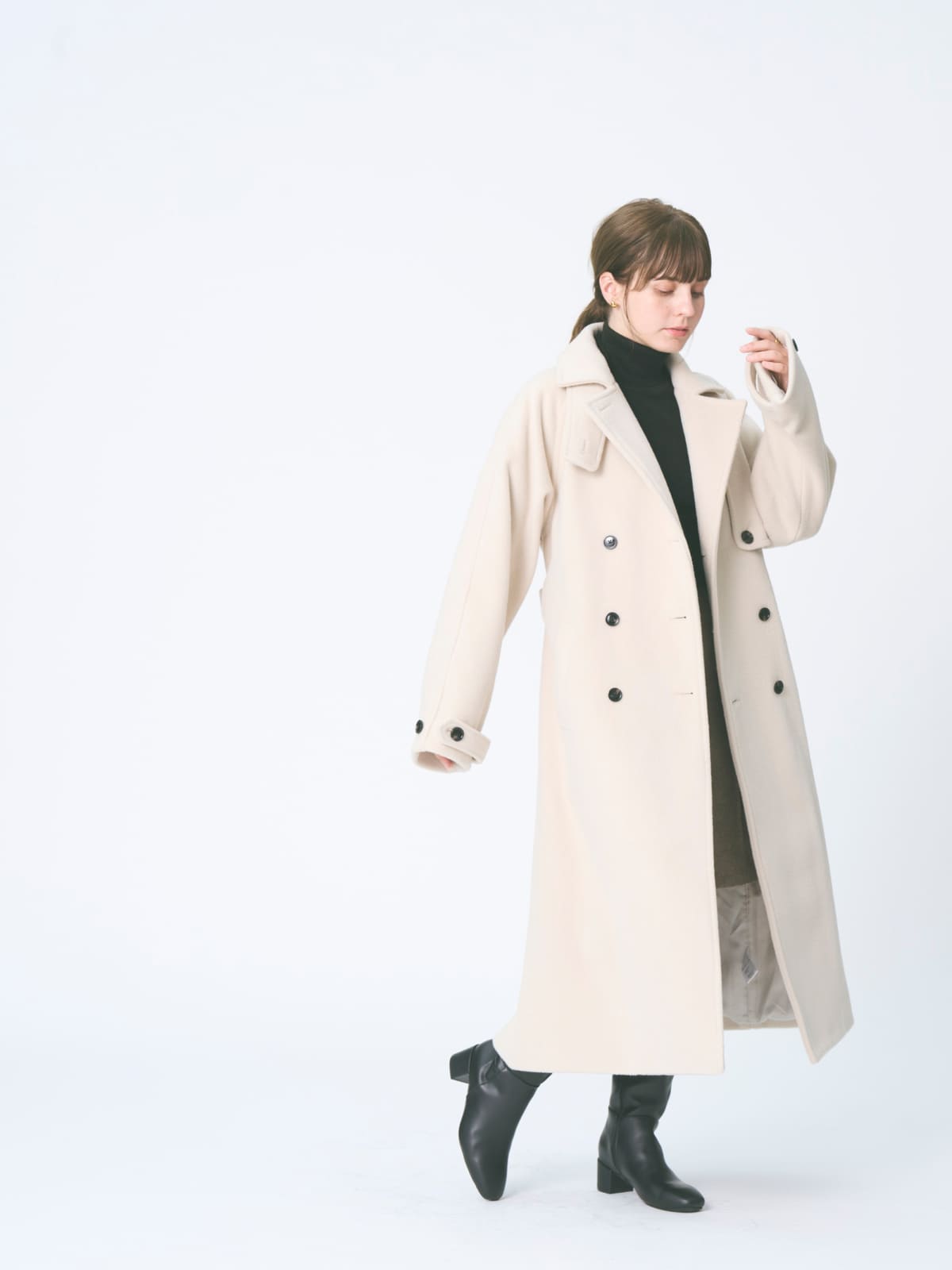 モデル: 160cm 着用サイズ: F